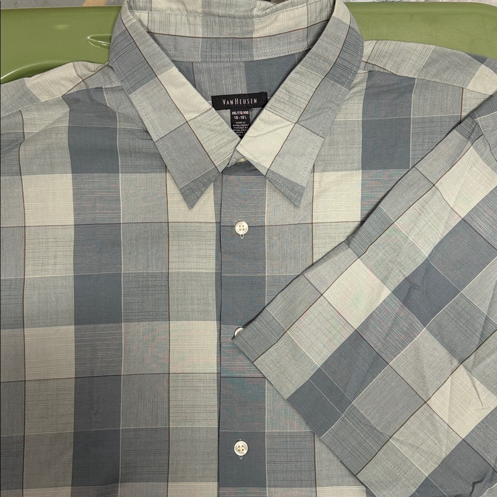 Van Heusen Button Down Plaid Shirt Classic Neck 18-18.5” Big & Tall Dad Core